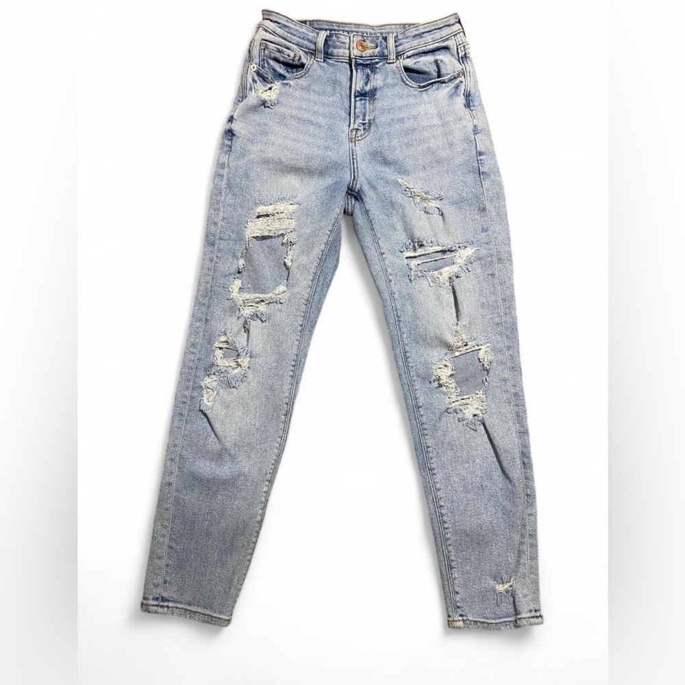 American Eagle Outfitters Distressed Light Blue Jeans